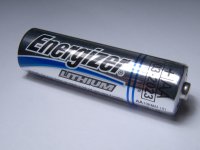 1365px-Energizer_lithium.jpg